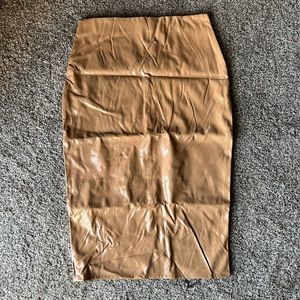 Nude Missguided vinyl pencil skirt *imperfections pictured*